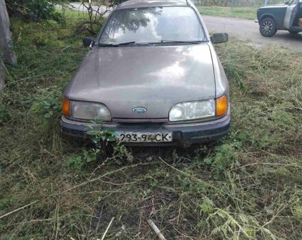 Серый Форд Фиеста, объемом двигателя 0 л и пробегом 170 тыс. км за 1100 $, фото 2 на Automoto.ua