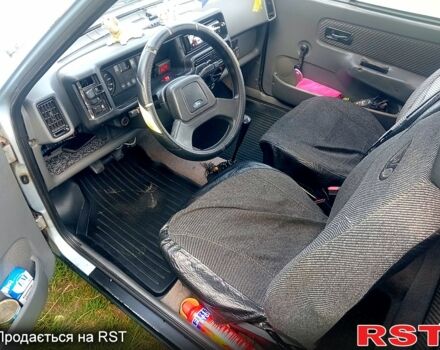 Сірий Форд Фієста, об'ємом двигуна 1.1 л та пробігом 80 тис. км за 950 $, фото 2 на Automoto.ua