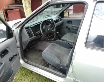 Серый Форд Фиеста, объемом двигателя 1.6 л и пробегом 600 тыс. км за 900 $, фото 1 на Automoto.ua