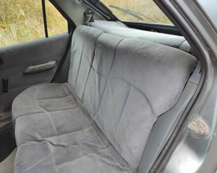 Серый Форд Фиеста, объемом двигателя 1.3 л и пробегом 70 тыс. км за 750 $, фото 13 на Automoto.ua