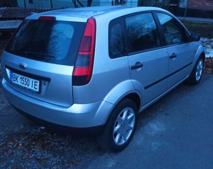 Серый Форд Фиеста, объемом двигателя 1.3 л и пробегом 187 тыс. км за 3400 $, фото 11 на Automoto.ua