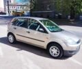 Серый Форд Фиеста, объемом двигателя 1.3 л и пробегом 190 тыс. км за 3000 $, фото 1 на Automoto.ua