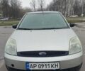 Серый Форд Фиеста, объемом двигателя 1.3 л и пробегом 203 тыс. км за 4000 $, фото 1 на Automoto.ua
