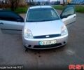 Серый Форд Фиеста, объемом двигателя 1.4 л и пробегом 266 тыс. км за 3200 $, фото 4 на Automoto.ua
