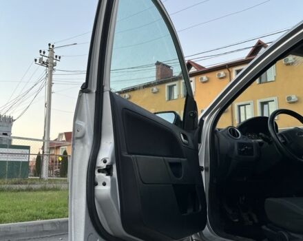 Сірий Форд Фієста, об'ємом двигуна 1.4 л та пробігом 182 тис. км за 4200 $, фото 10 на Automoto.ua