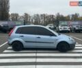 Серый Форд Фиеста, объемом двигателя 1.4 л и пробегом 298 тыс. км за 3850 $, фото 3 на Automoto.ua