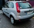 Серый Форд Фиеста, объемом двигателя 0 л и пробегом 141 тыс. км за 3500 $, фото 5 на Automoto.ua