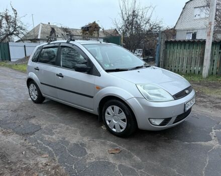 Серый Форд Фиеста, объемом двигателя 1.4 л и пробегом 190 тыс. км за 3700 $, фото 7 на Automoto.ua