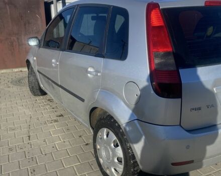 Серый Форд Фиеста, объемом двигателя 1.4 л и пробегом 250 тыс. км за 2800 $, фото 4 на Automoto.ua