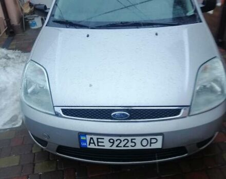 Сірий Форд Фієста, об'ємом двигуна 1.4 л та пробігом 200 тис. км за 4450 $, фото 2 на Automoto.ua