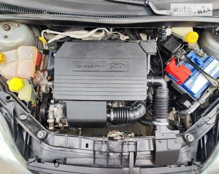 Серый Форд Фиеста, объемом двигателя 1.3 л и пробегом 185 тыс. км за 4100 $, фото 17 на Automoto.ua