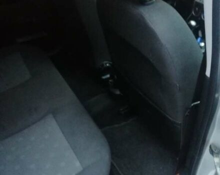 Сірий Форд Фієста, об'ємом двигуна 1.4 л та пробігом 200 тис. км за 4450 $, фото 14 на Automoto.ua