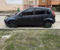 Серый Форд Фиеста, объемом двигателя 1.6 л и пробегом 326 тыс. км за 3400 $, фото 1 на Automoto.ua