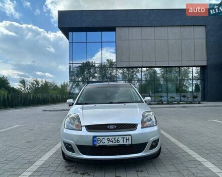 Серый Форд Фиеста, объемом двигателя 1.4 л и пробегом 183 тыс. км за 6100 $, фото 8 на Automoto.ua