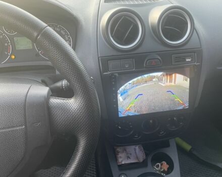 Форд Фиеста 2006 в Житомире на Automoto.ua Серый Форд Фиеста, объемом двигателя 1.4 л и пробегом 282 тыс. км за 3900 $, фото 18 на Automoto.ua