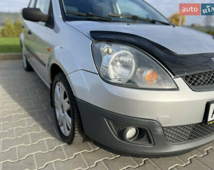 Серый Форд Фиеста, объемом двигателя 1.4 л и пробегом 202 тыс. км за 4850 $, фото 28 на Automoto.ua