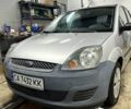 Серый Форд Фиеста, объемом двигателя 1.4 л и пробегом 1600 тыс. км за 3900 $, фото 1 на Automoto.ua