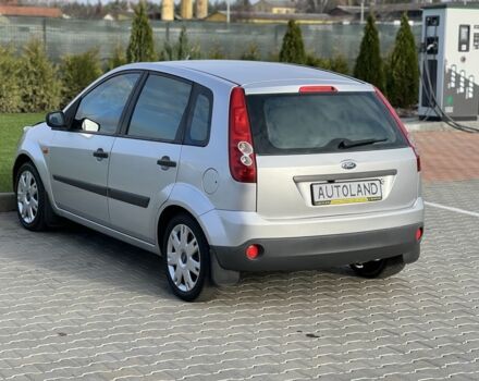 Сірий Форд Фієста, об'ємом двигуна 1.4 л та пробігом 202 тис. км за 4850 $, фото 5 на Automoto.ua