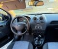 Сірий Форд Фієста, об'ємом двигуна 1.4 л та пробігом 202 тис. км за 4800 $, фото 20 на Automoto.ua