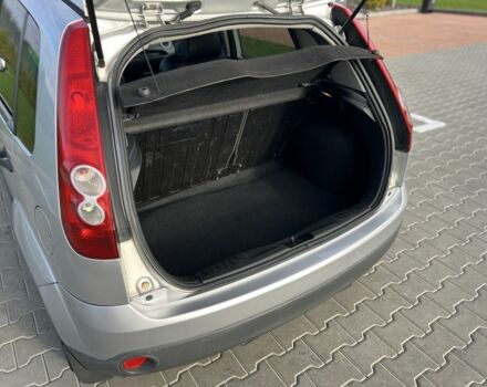 Сірий Форд Фієста, об'ємом двигуна 1.4 л та пробігом 202 тис. км за 4850 $, фото 17 на Automoto.ua