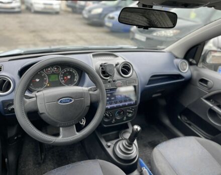 Серый Форд Фиеста, объемом двигателя 1.4 л и пробегом 160 тыс. км за 4200 $, фото 14 на Automoto.ua