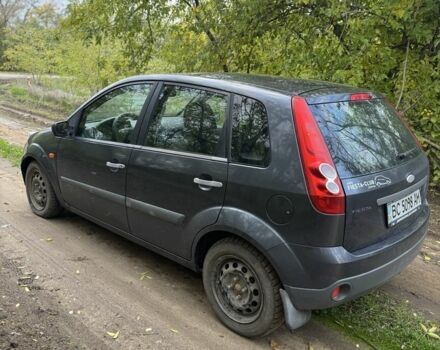 Форд Фиеста 2006 в Вознесенске на Automoto.ua Серый Форд Фиеста, объемом двигателя 1.4 л и пробегом 258 тыс. км за 2600 $, фото 6 на Automoto.ua
