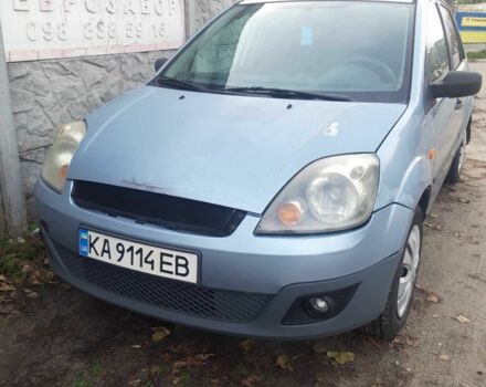 Серый Форд Фиеста, объемом двигателя 1.3 л и пробегом 207 тыс. км за 2500 $, фото 3 на Automoto.ua