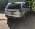 Серый Форд Фиеста, объемом двигателя 1.4 л и пробегом 288 тыс. км за 2700 $, фото 2 на Automoto.ua