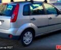 Сірий Форд Фієста, об'ємом двигуна 14 л та пробігом 130 тис. км за 4260 $, фото 1 на Automoto.ua