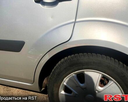 Форд Фиеста 2006 в Киеве на Automoto.ua Серый Форд Фиеста, объемом двигателя 1.3 л и пробегом 52 тыс. км за 2500 $, фото 11 на Automoto.ua