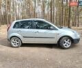 Серый Форд Фиеста, объемом двигателя 1.39 л и пробегом 184 тыс. км за 4000 $, фото 1 на Automoto.ua