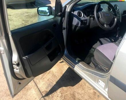 Форд Фиеста 2006 в Киеве на Automoto.ua Серый Форд Фиеста, объемом двигателя 1.3 л и пробегом 52 тыс. км за 2500 $, фото 4 на Automoto.ua