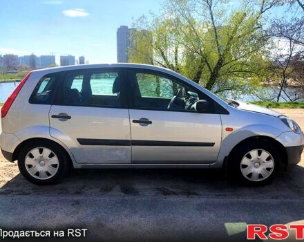 Форд Фиеста 2006 в Киеве на Automoto.ua Серый Форд Фиеста, объемом двигателя 1.3 л и пробегом 52 тыс. км за 2500 $, фото 8 на Automoto.ua