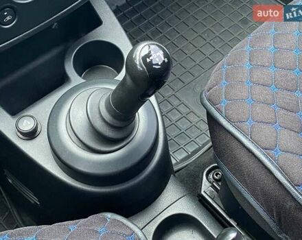 Форд Фиеста 2006 в Киеве на Automoto.ua Серый Форд Фиеста, объемом двигателя 1.4 л и пробегом 184 тыс. км за 5190 $, фото 18 на Automoto.ua