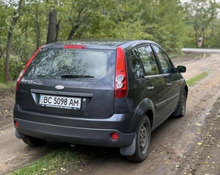 Форд Фиеста 2006 в Вознесенске на Automoto.ua Серый Форд Фиеста, объемом двигателя 1.4 л и пробегом 258 тыс. км за 2600 $, фото 4 на Automoto.ua