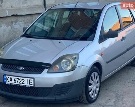 Сірий Форд Фієста, об'ємом двигуна 1.4 л та пробігом 204 тис. км за 3800 $, фото 2 на Automoto.ua
