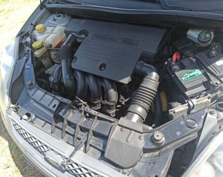 Серый Форд Фиеста, объемом двигателя 1.4 л и пробегом 158 тыс. км за 3200 $, фото 7 на Automoto.ua