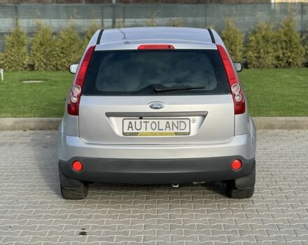 Сірий Форд Фієста, об'ємом двигуна 1.4 л та пробігом 202 тис. км за 4850 $, фото 4 на Automoto.ua