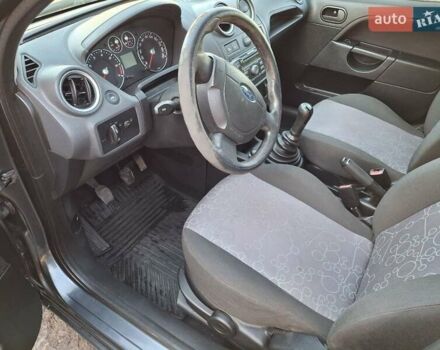 Форд Фиеста 2007 в Львове на Automoto.ua Серый Форд Фиеста, объемом двигателя 1.4 л и пробегом 291 тыс. км за 2950 $, фото 1 на Automoto.ua