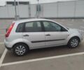 Сірий Форд Фієста, об'ємом двигуна 1.39 л та пробігом 189 тис. км за 3900 $, фото 11 на Automoto.ua