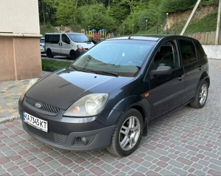 Сірий Форд Фієста, об'ємом двигуна 1.4 л та пробігом 210 тис. км за 4000 $, фото 8 на Automoto.ua
