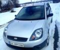 Серый Форд Фиеста, объемом двигателя 1.2 л и пробегом 196 тыс. км за 4500 $, фото 1 на Automoto.ua