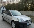 Сірий Форд Фієста, об'ємом двигуна 1.3 л та пробігом 116 тис. км за 4200 $, фото 1 на Automoto.ua
