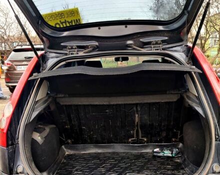 Серый Форд Фиеста, объемом двигателя 1.4 л и пробегом 213 тыс. км за 4700 $, фото 1 на Automoto.ua