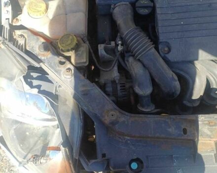 Серый Форд Фиеста, объемом двигателя 1.4 л и пробегом 233 тыс. км за 902 $, фото 12 на Automoto.ua