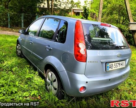 Серый Форд Фиеста, объемом двигателя 1.3 л и пробегом 280 тыс. км за 3999 $, фото 3 на Automoto.ua