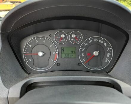 Сірий Форд Фієста, об'ємом двигуна 0 л та пробігом 160 тис. км за 4700 $, фото 4 на Automoto.ua