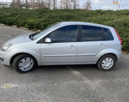 Сірий Форд Фієста, об'ємом двигуна 1.3 л та пробігом 180 тис. км за 5600 $, фото 21 на Automoto.ua