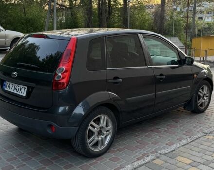 Сірий Форд Фієста, об'ємом двигуна 1.4 л та пробігом 210 тис. км за 4000 $, фото 7 на Automoto.ua