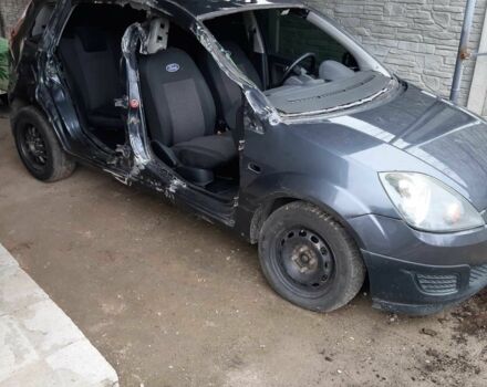 Сірий Форд Фієста, об'ємом двигуна 0 л та пробігом 206 тис. км за 1000 $, фото 3 на Automoto.ua